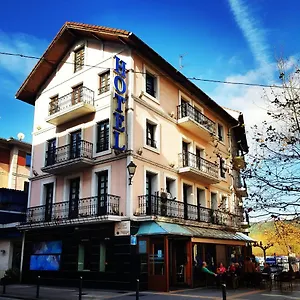 Lauaxeta Etxea Hotel
