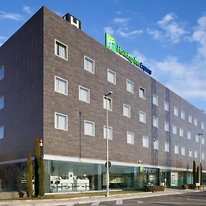 Express Pamplona By Ihg Mutilva Baja
