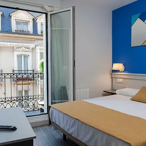 Hito Hotel